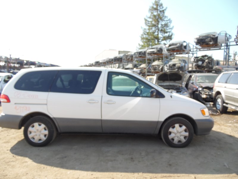 2003 TOYOTA SIENNA CE WHITE 3.0L AT Z17941 - RANCHO TOYOTA RECYCLING