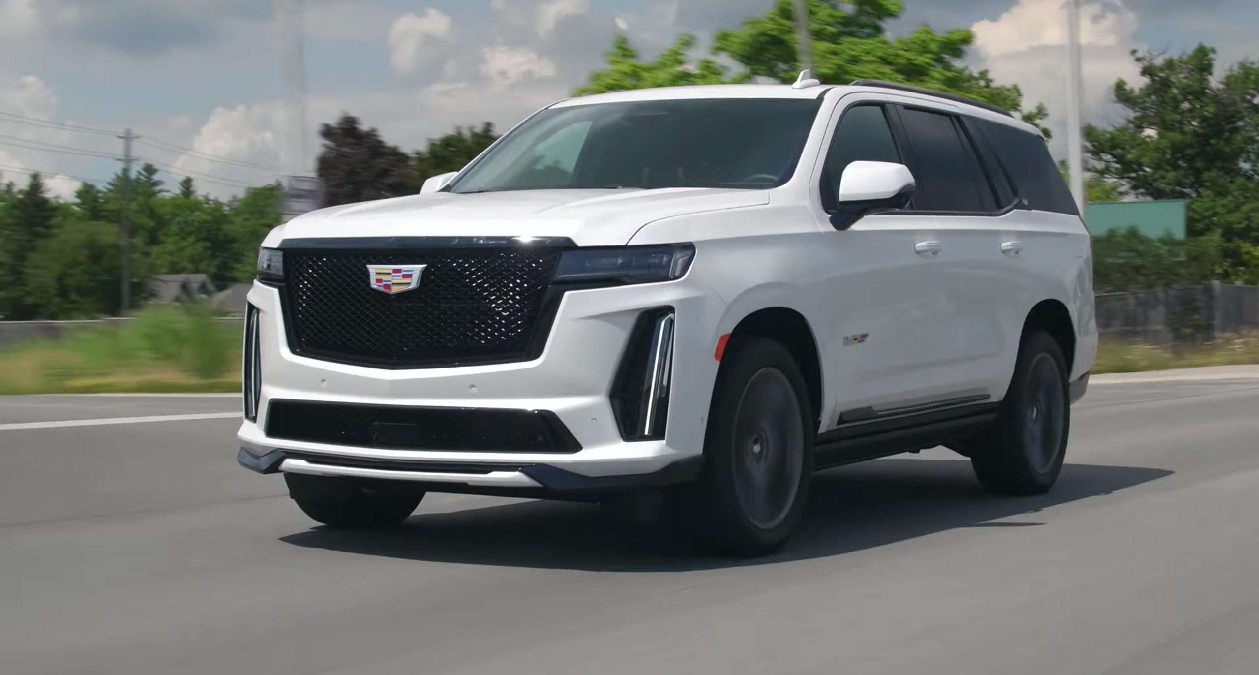 YouTubers Review 2023 Cadillac Escalade V, Is the $70,000 Bump for  Performance Justified? - autoevolution