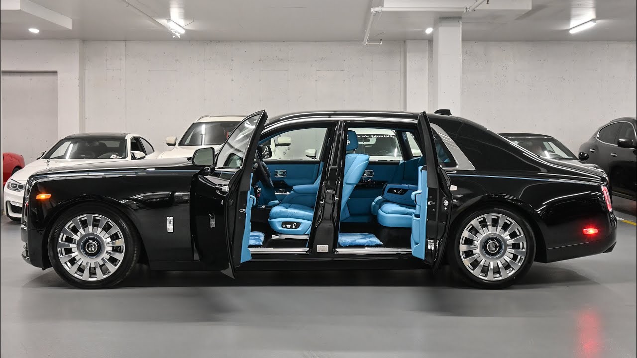 2022 Rolls-Royce Phantom FULL BLUE Interior - Walkaround in 4k - YouTube
