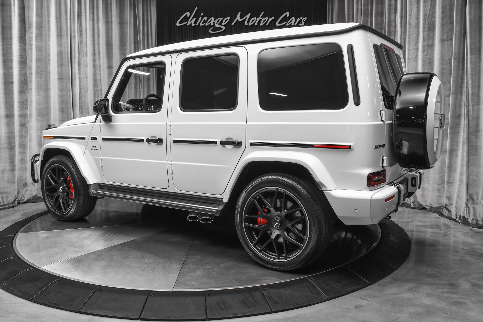 Used 2022 Mercedes-Benz G63 AMG 4Matic SUV DELIVERY MILES! Exclusive Pkg!  AMG Night Pkg! Carbon Fiber! For Sale (Special Pricing) | Chicago Motor  Cars Stock #19597