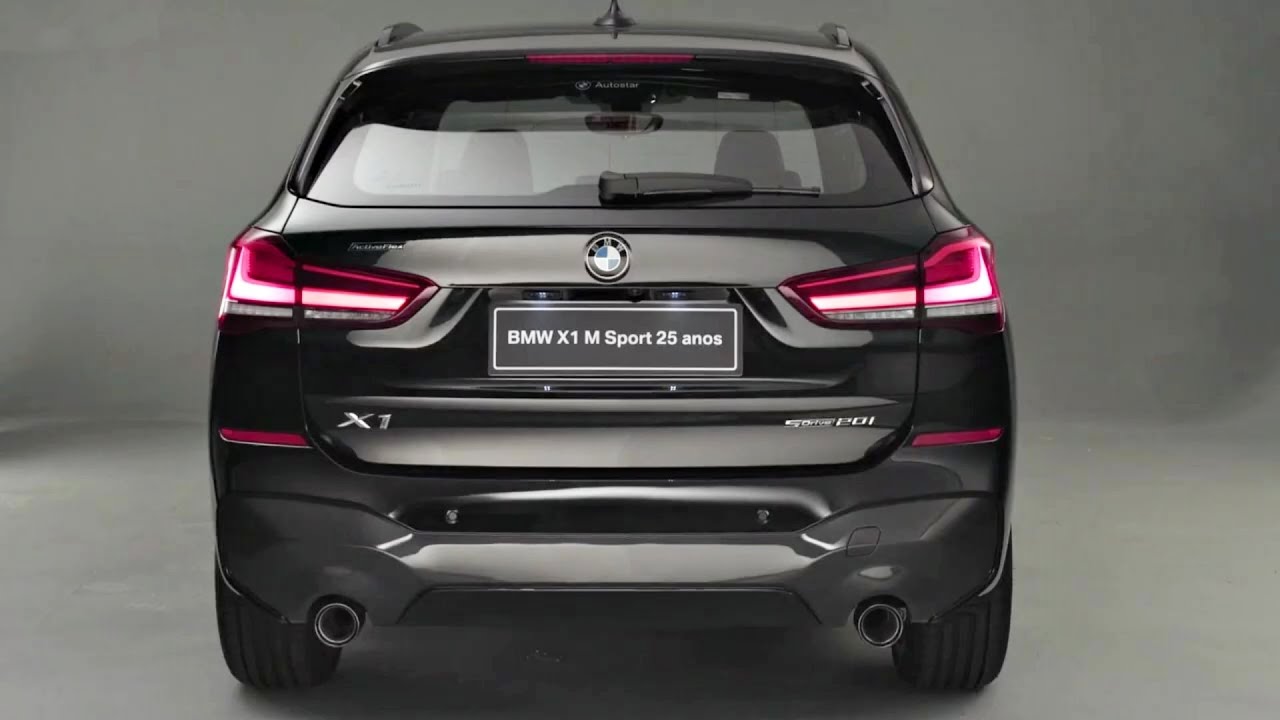 2021 BMW X1 (M Sport) Excellent luxury compact SUV! interior, exterior  (review) - YouTube