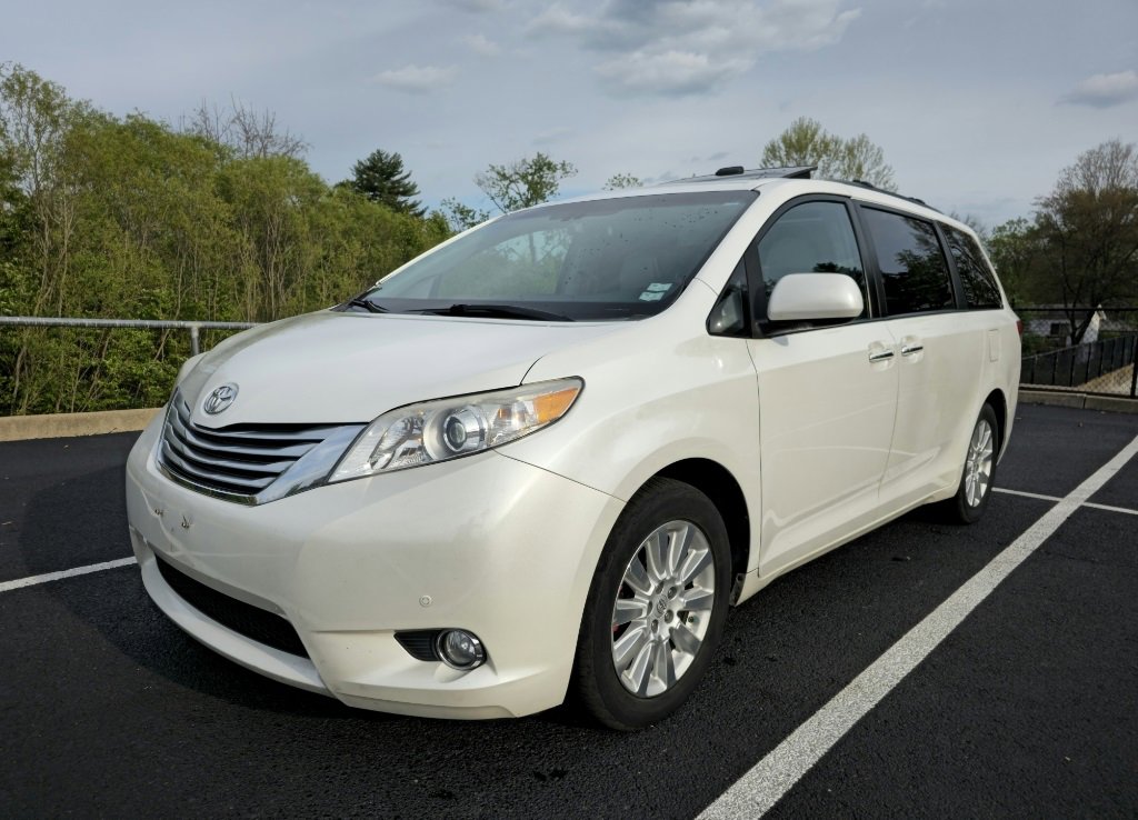 Used 2012 Toyota Sienna for Sale Right Now - Autotrader