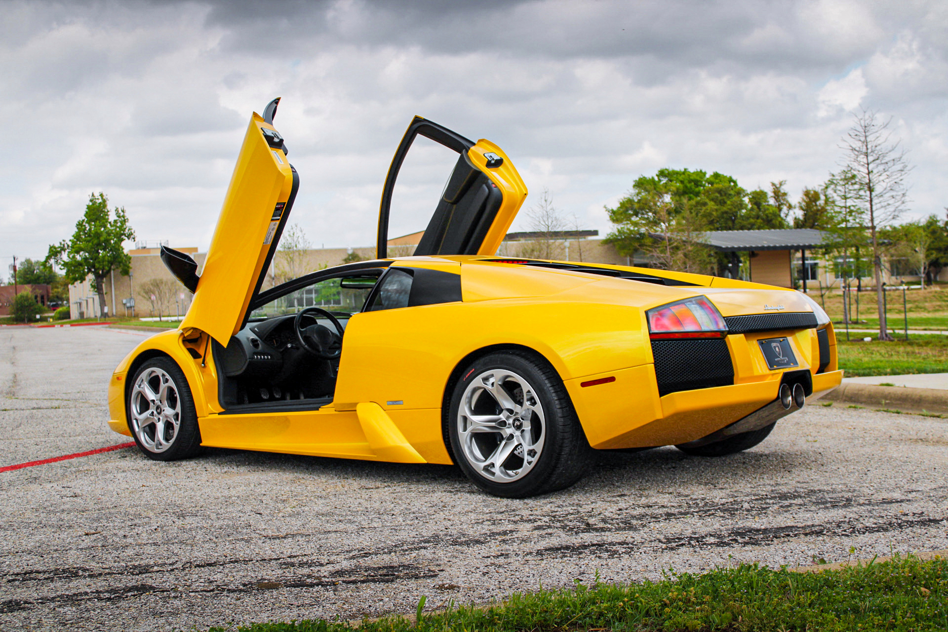 A Six-Speed Lamborghini Murcielago From 2003 Just Sold For $400,000 |  Carscoops