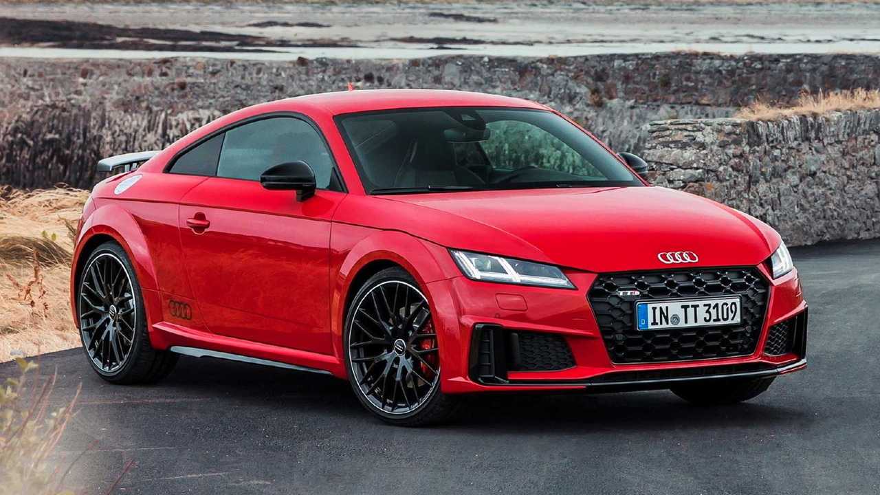 Audi TTS / TT RS News and Reviews | Motor1.com