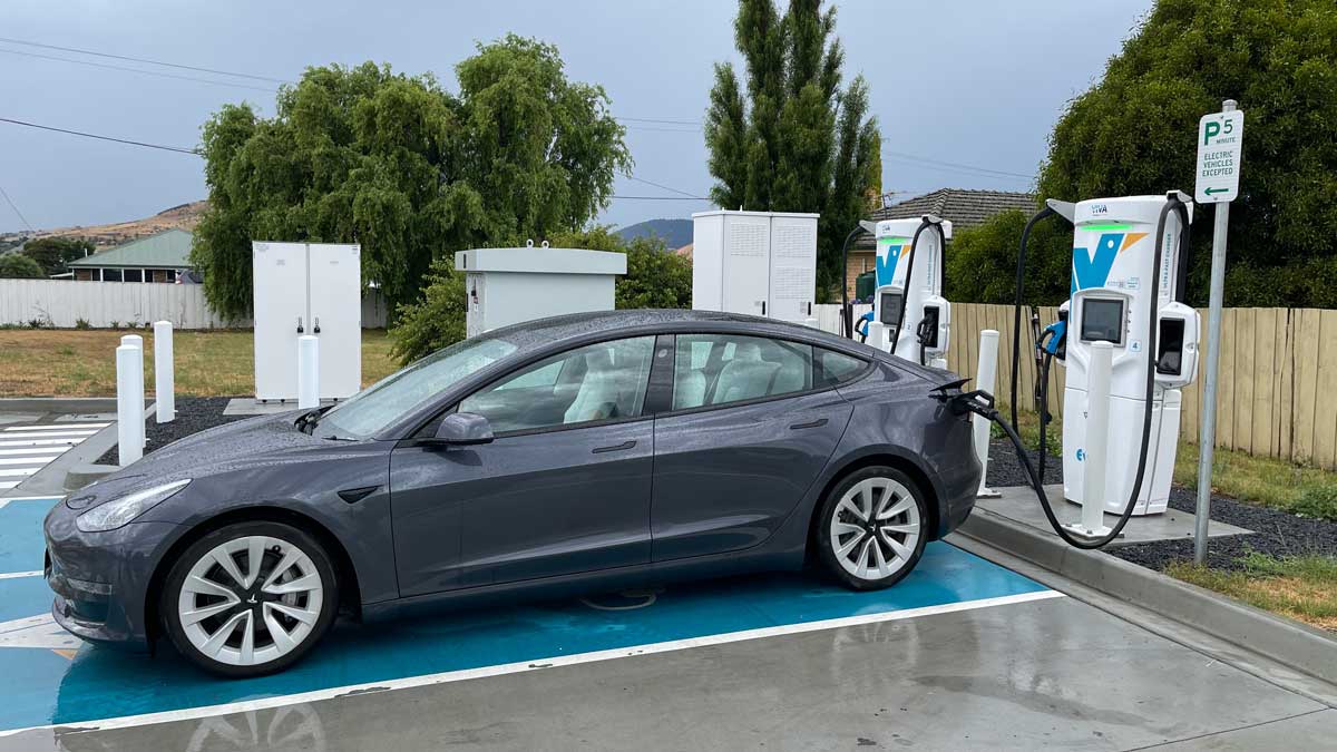 Tesla Model 3 RWD or AWD: Are longer range and more power worth the extra  cost?