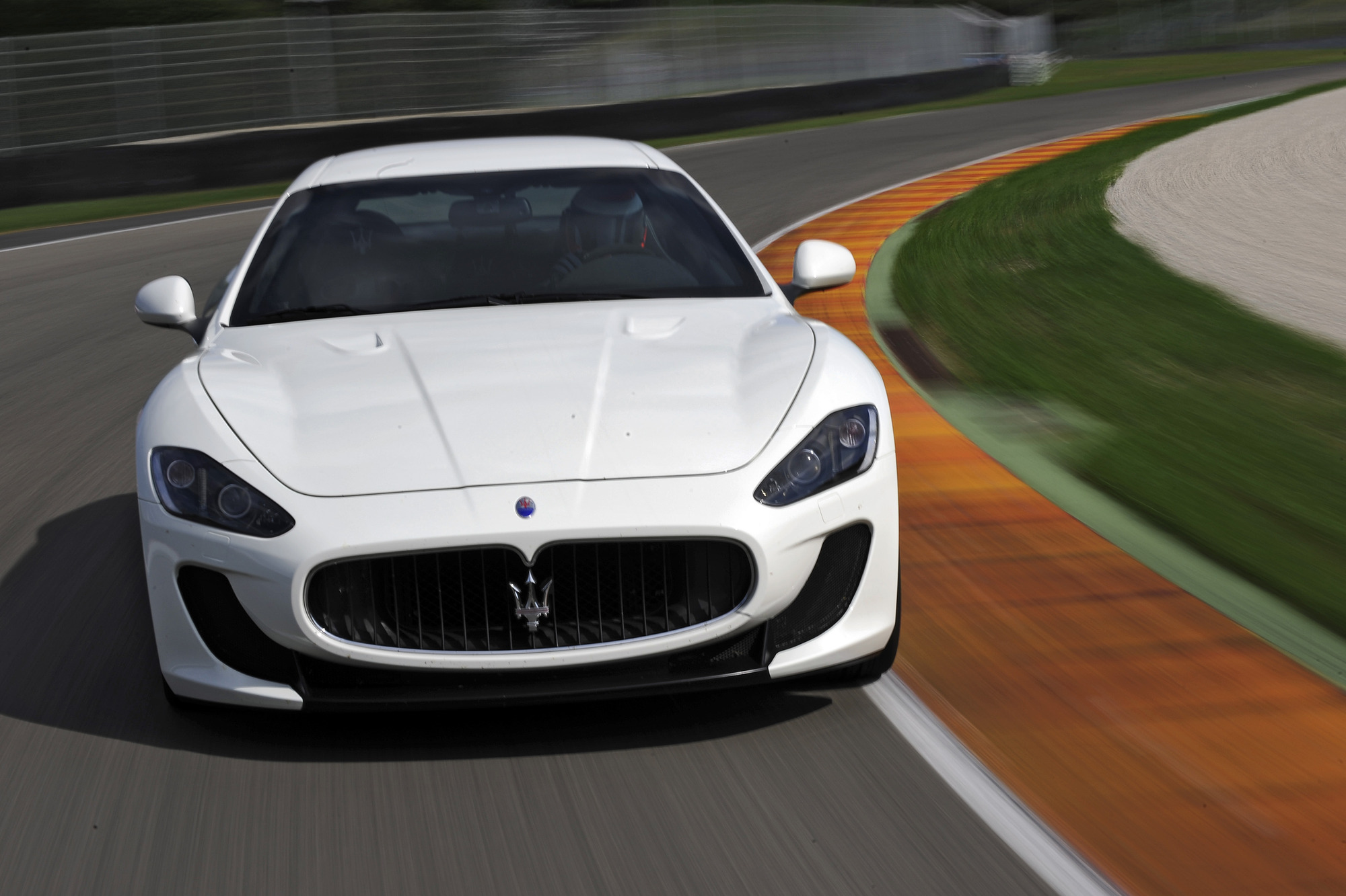 2012 Maserati GranTurismo Review, Ratings, Specs, Prices, and Photos - The  Car Connection
