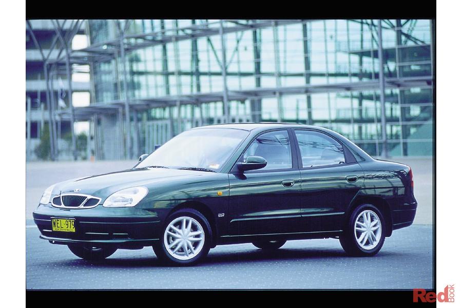 2001 Daewoo Nubira Sports CDX Auto