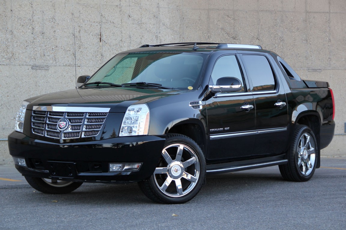 2010 Cadillac Escalade EXT AWD Ultra Luxury SUPERCHARGED! - Envision Auto
