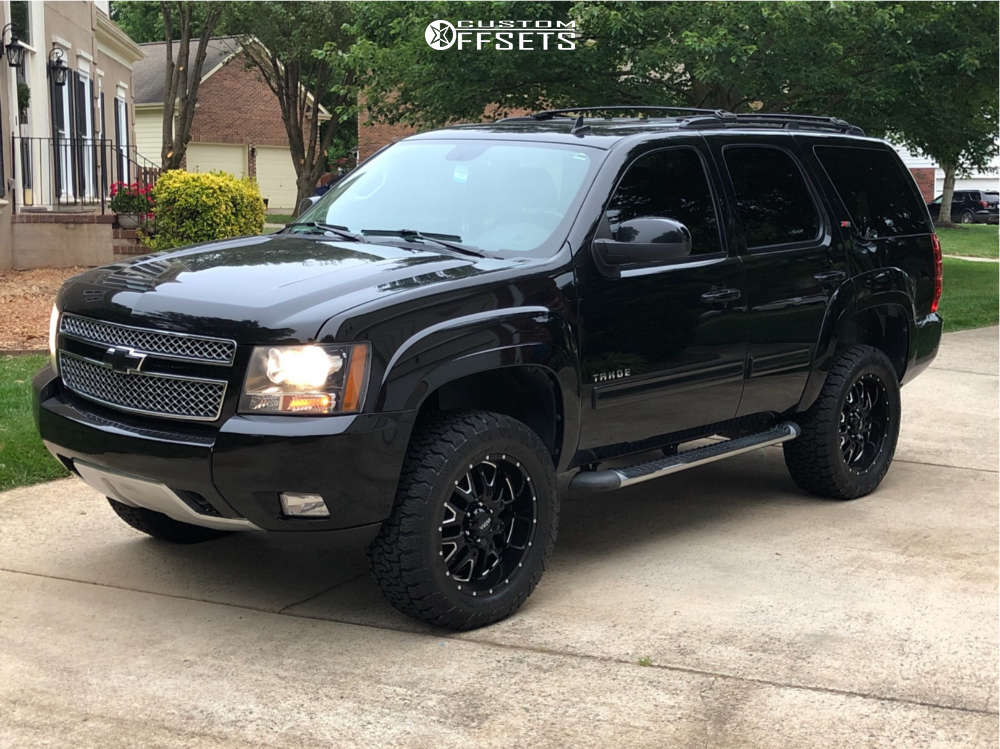 2011 Chevrolet Tahoe with 20x9 -12 Ultra Hunter and 305/55R20 AMP Pro At  and Suspension Lift 4" | Custom Offsets