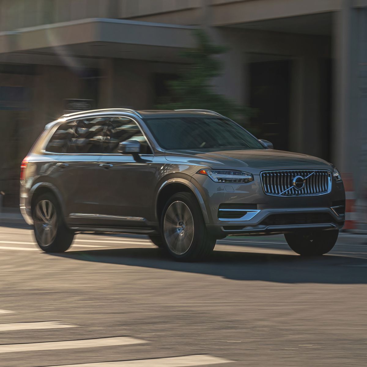 Tested: 2020 Volvo XC90 T8 Blends Luxury, Speed, and Efficiency