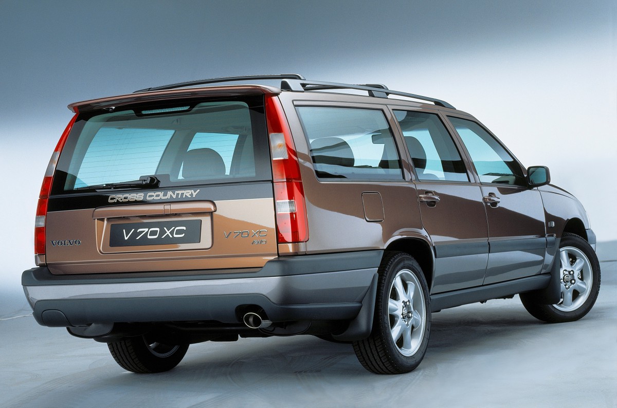 Curbside Classic/Reader's COAL: 2000 Volvo V70 – The Final Brick With A  Stick | Curbside Classic