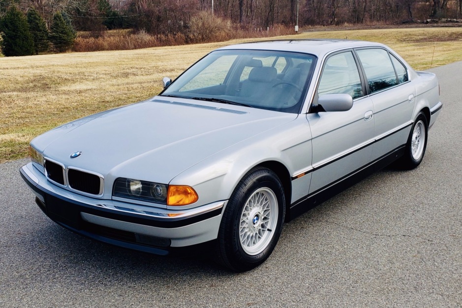 No Reserve: 33k-Mile 1998 BMW 740iL for sale on BaT Auctions - sold for  $21,750 on January 20, 2020 (Lot #27,192) | Bring a Trailer