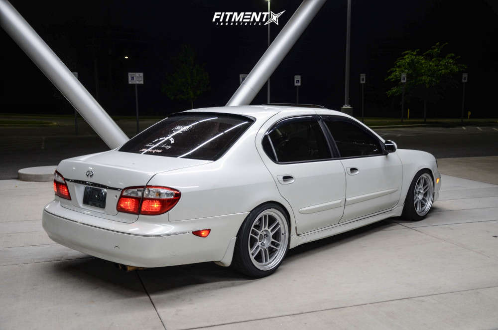 2000 INFINITI I30 Base with 18x9.5 Enkei RPF1 and Federal 225x40 on  Coilovers | 1212130 | Fitment Industries