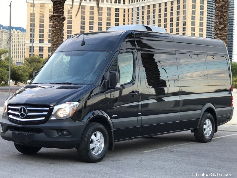 Limo For Sale on Twitter: "2016, Mercedes-Benz Sprinter, Van Limo,  Signature Limousine Manufacturing: Year OEM Built: 2016 Make &amp; Model:  Mercedes-Benz Sprinter Price: $79,000 Body Style: Van Limo Coach Builder:  Signature Limousine