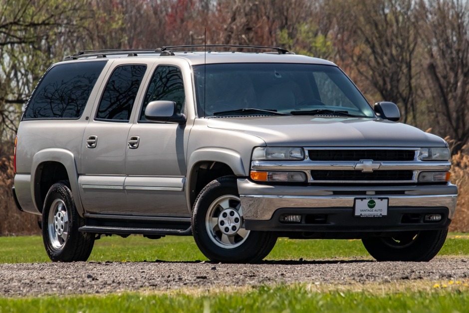 No Reserve: 36k-Mile 2001 Chevrolet Suburban 1500 LT for sale on BaT  Auctions - ending May 5 (Lot #106,255) | Bring a Trailer