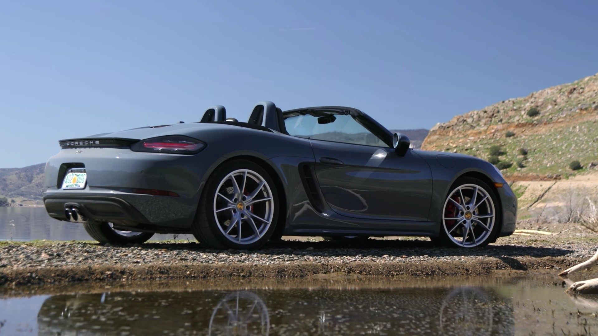 2017 Porsche 718 Boxster S Review Concludes That Something Is Woefully  Missing - autoevolution