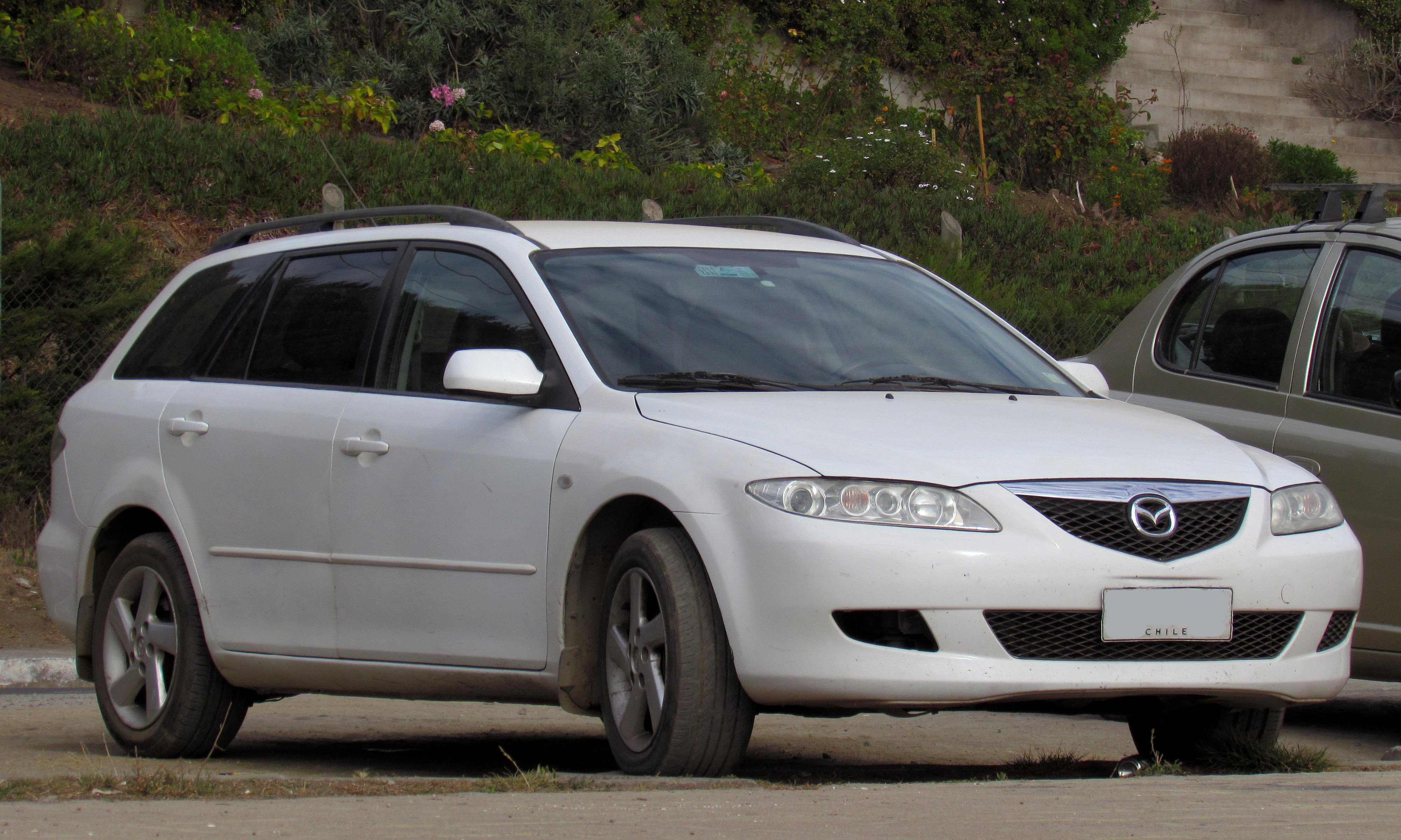 File:Mazda 6 Wagon 2004 (35396443175).jpg - Wikimedia Commons