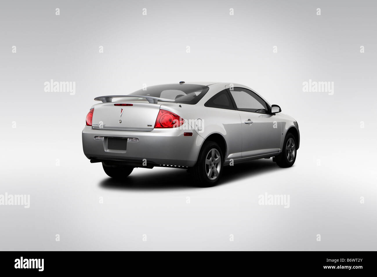 2009 Pontiac G5 in Silver - Rear angle view Stock Photo - Alamy