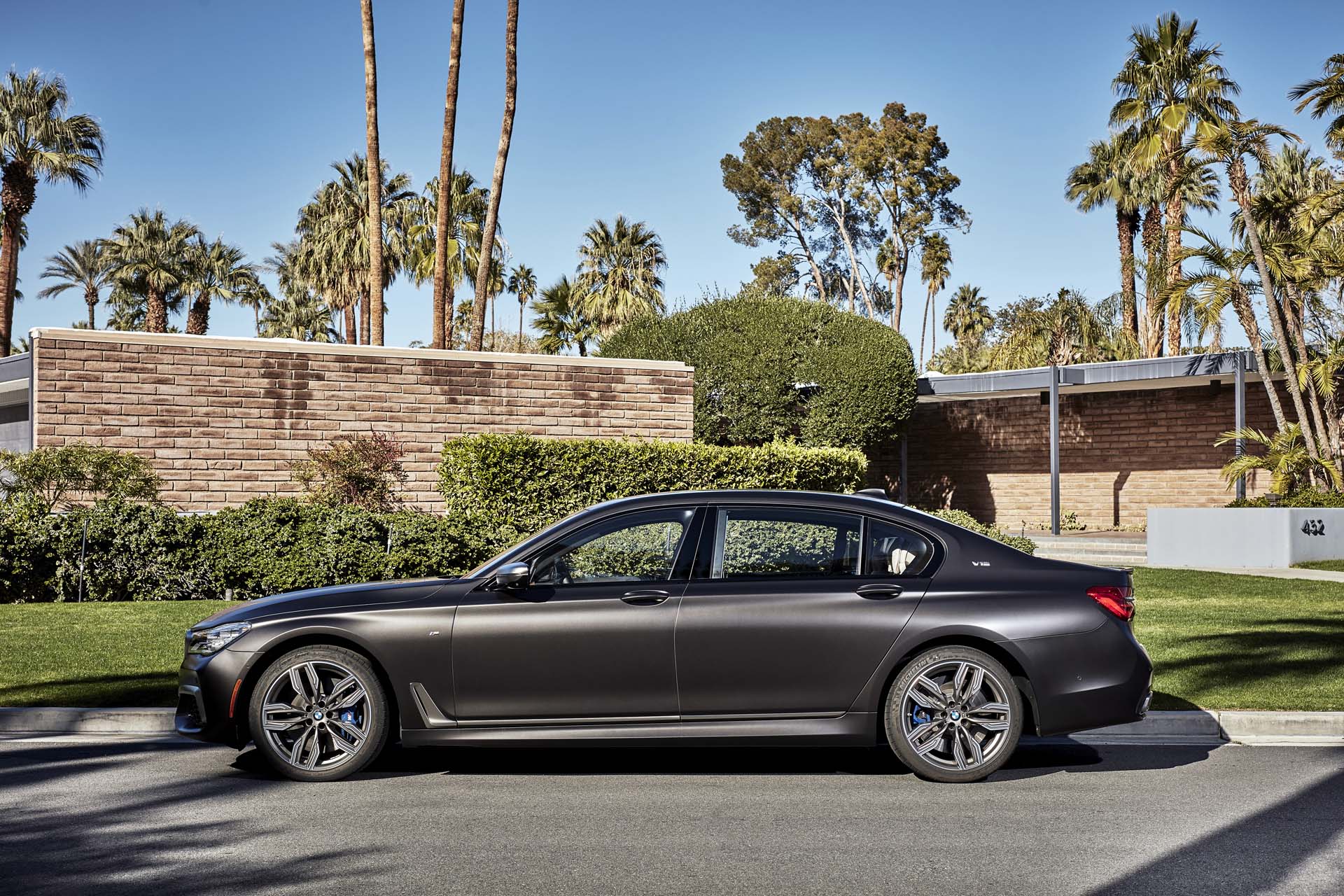 2019 BMW 7-Series Review, Ratings, Specs, Prices, and Photos - The Car  Connection