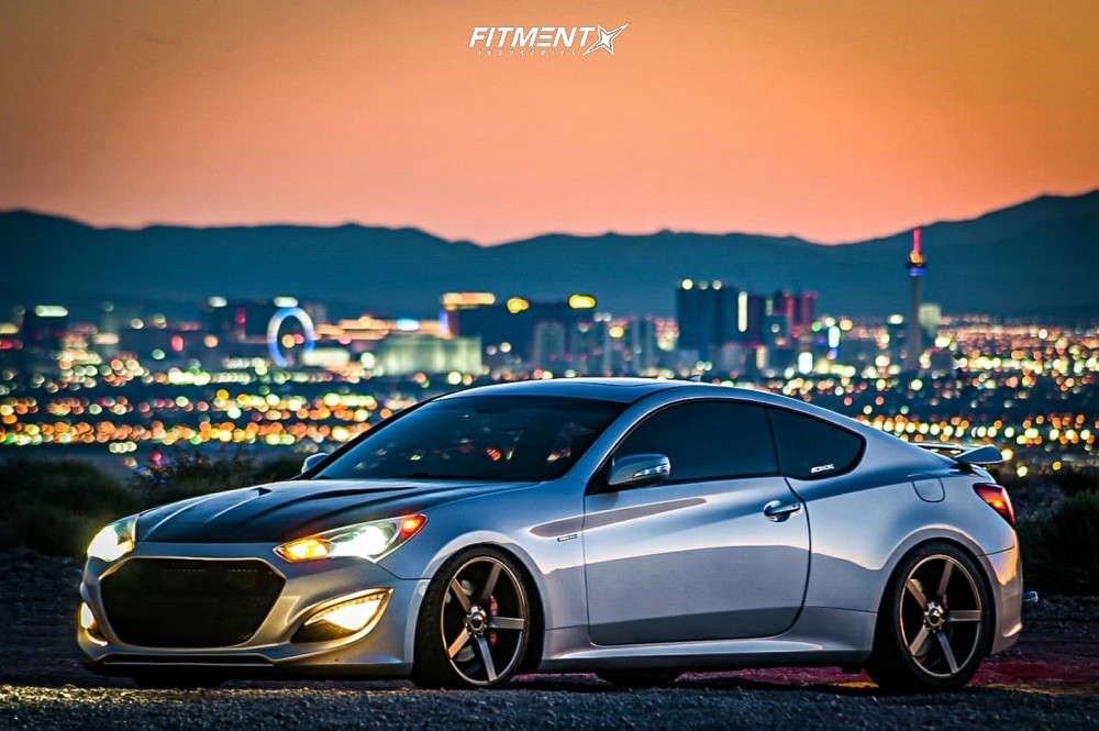 2016 Hyundai Genesis Coupe 3.8 Ultimate with 19x8.5 JNC Jnc026 and Federal  225x35 on Coilovers | 969438 | Fitment Industries