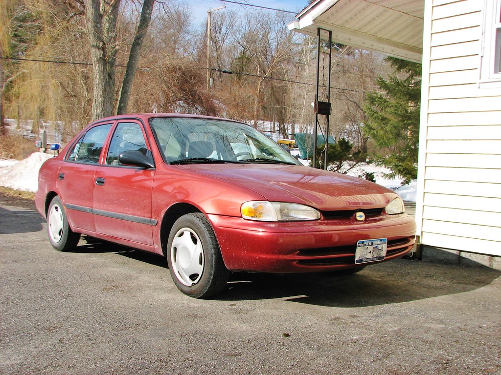 A 1999 CHEVY PRIZM IN MARCH 2014 | My mom's car since new. | Flickr