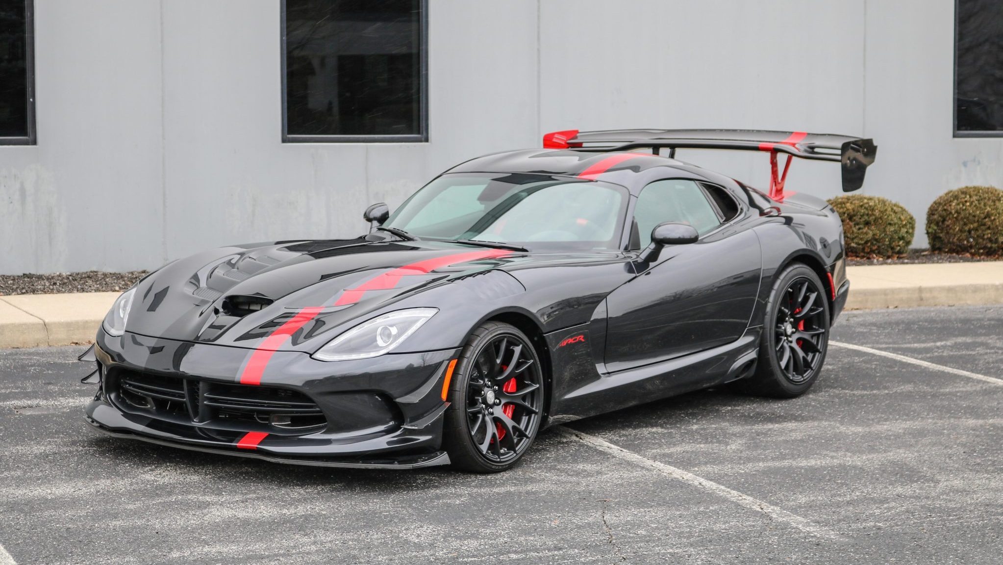 AUCTION: Will This $153,000 2017 Dodge Viper ACR Extreme Hold Its Value? -  MoparInsiders
