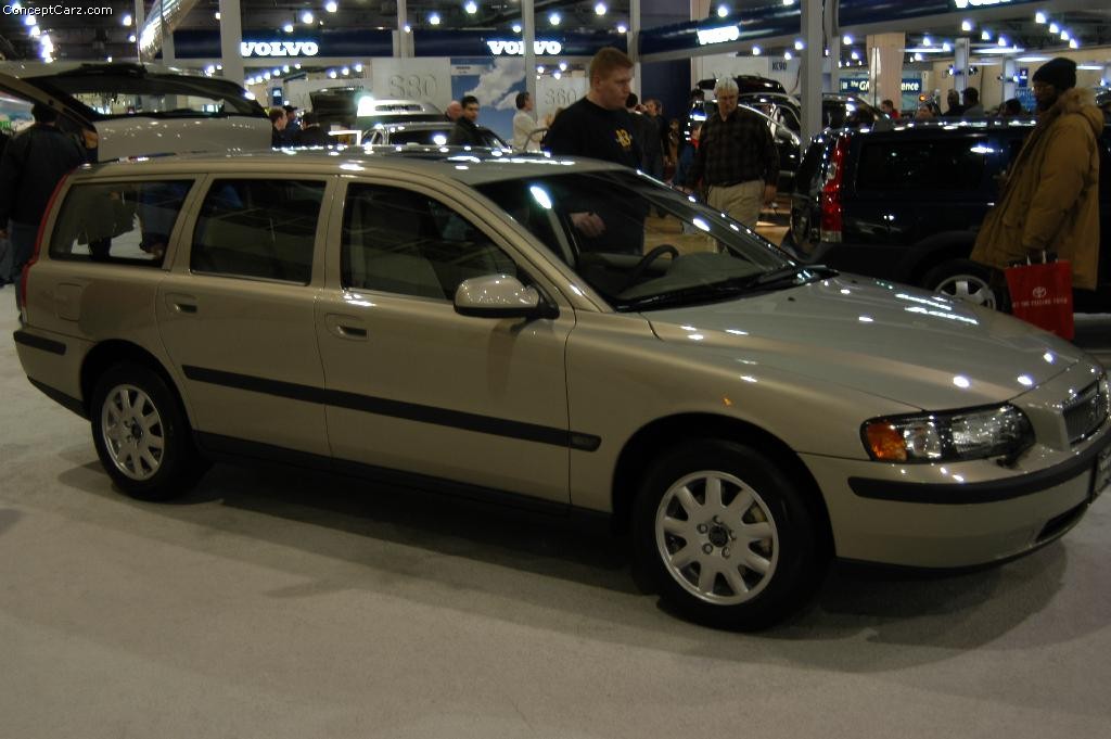 2003 Volvo V70 - conceptcarz.com