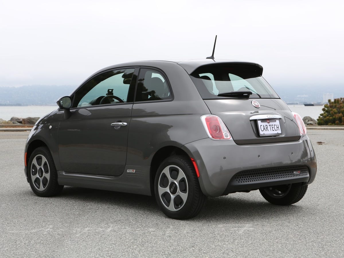 2013 Fiat 500e review: Electric Fiat is pretty fun over short distances -  CNET