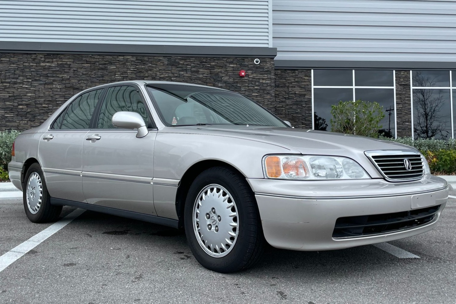 No Reserve: 1997 Acura RL for sale on BaT Auctions - sold for $7,401 on  March 3, 2022 (Lot #67,165) | Bring a Trailer