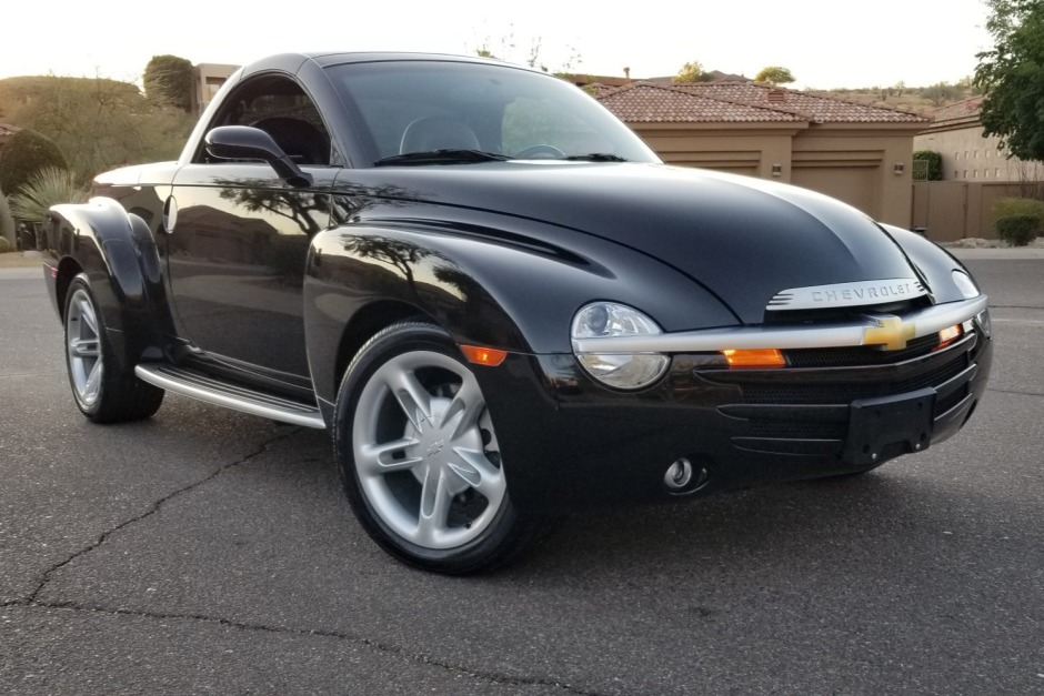 No Reserve: 8k-Mile 2004 Chevrolet SSR for sale on BaT Auctions - sold for  $26,750 on February 3, 2021 (Lot #42,625) | Bring a Trailer