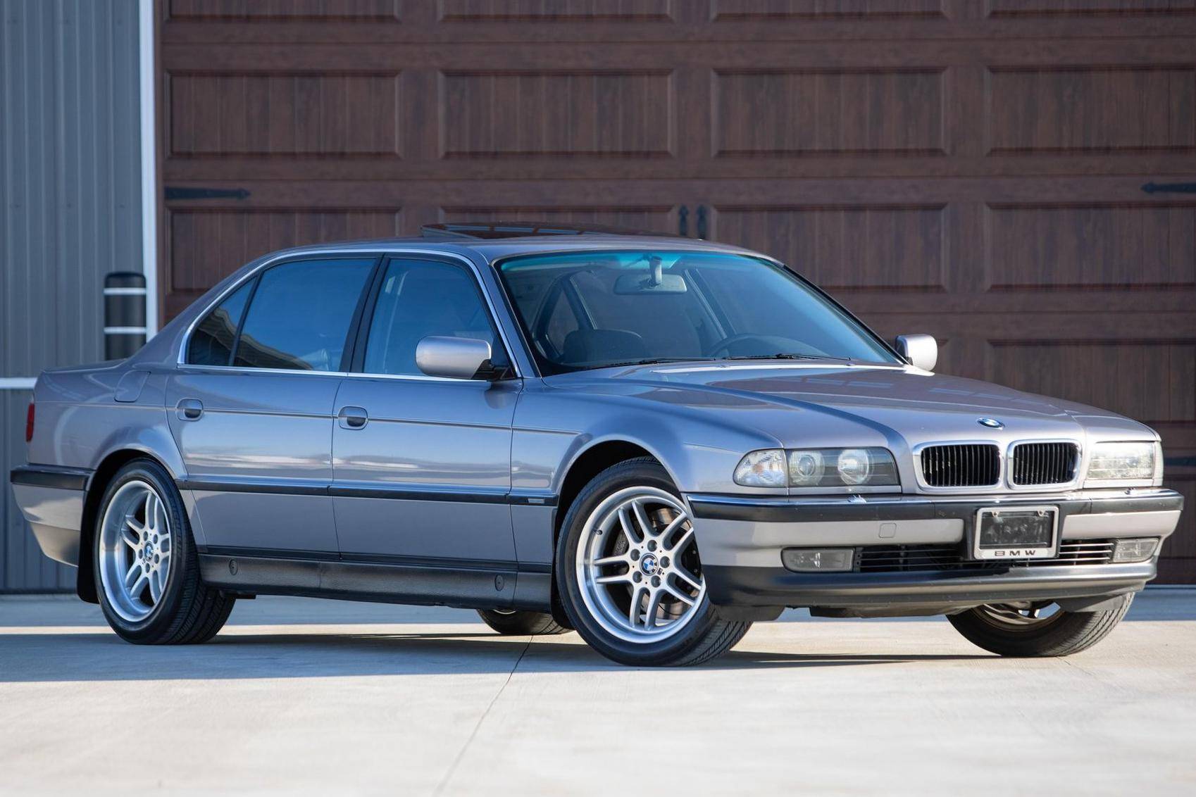 1998 BMW 740iL auction - Cars & Bids