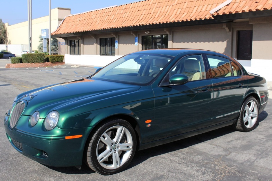 No Reserve: 2006 Jaguar S-Type R for sale on BaT Auctions - sold for  $18,200 on December 8, 2022 (Lot #92,813) | Bring a Trailer