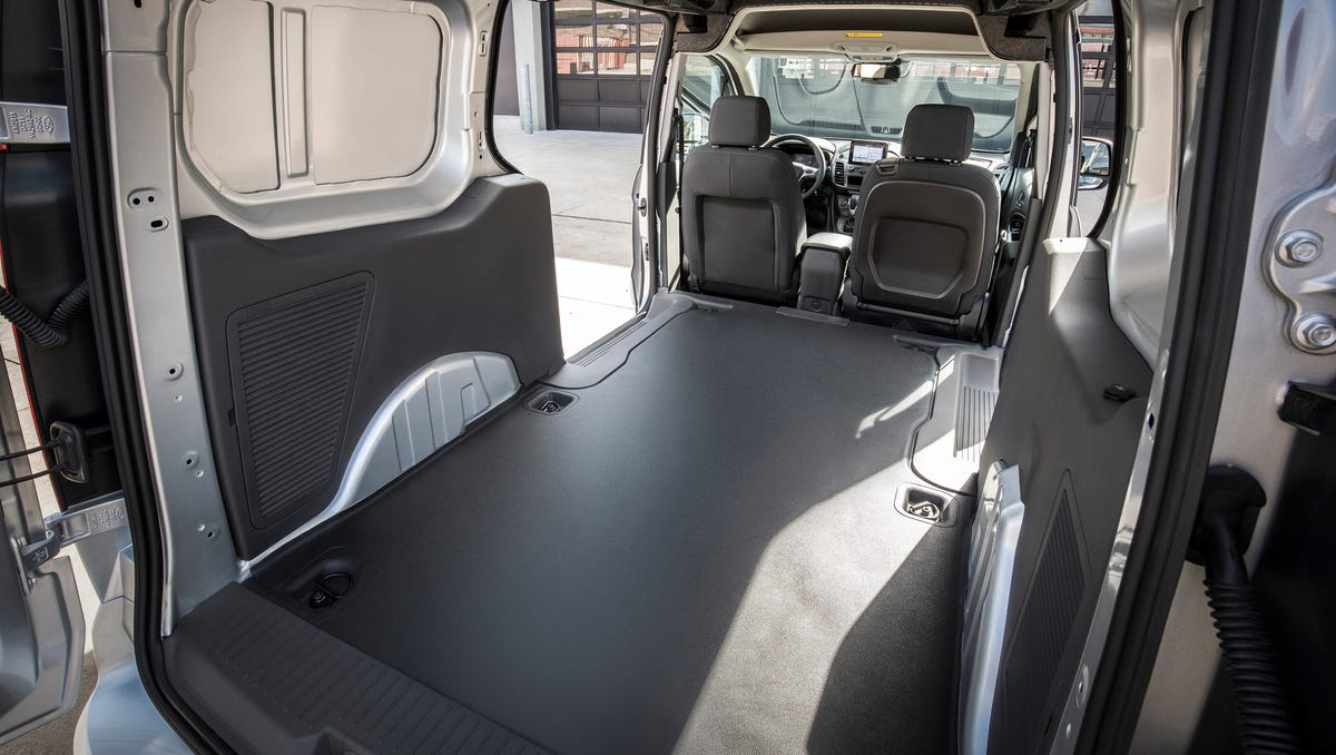 2019 Ford Transit Connect Cargo Van: What's in the new model