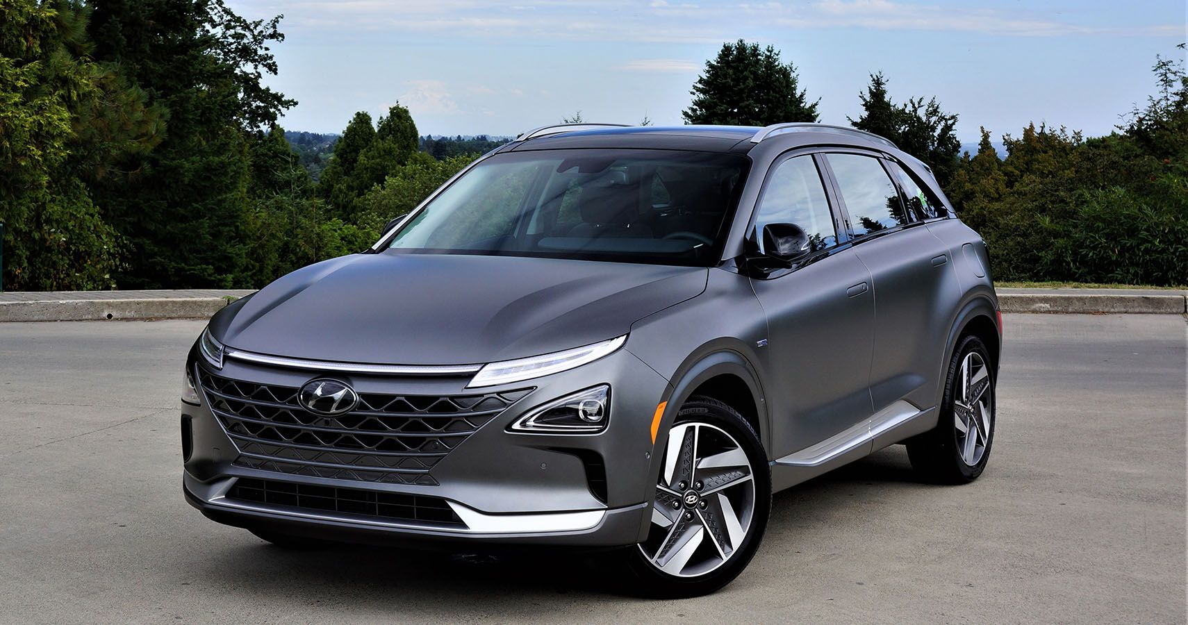 2021 Hyundai Nexo Fuel Cell Review: The Most Advanced Production SUV  Available