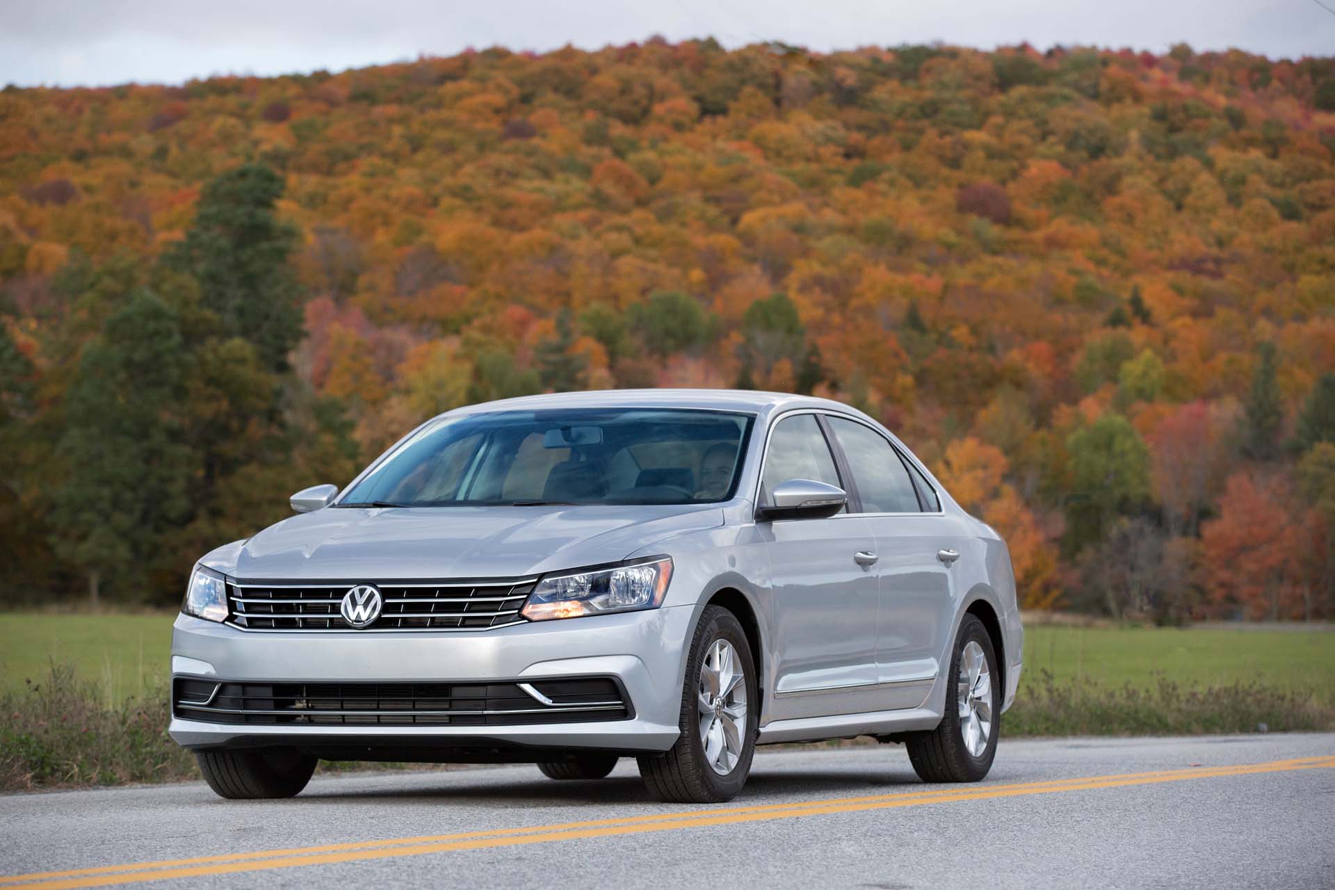 2017 Volkswagen Passat (VW) Review, Ratings, Specs, Prices, and Photos -  The Car Connection
