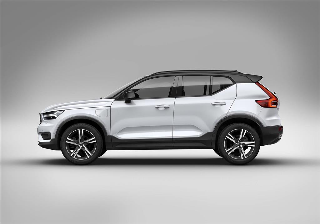 2021 Volvo XC40 News and Information - conceptcarz.com