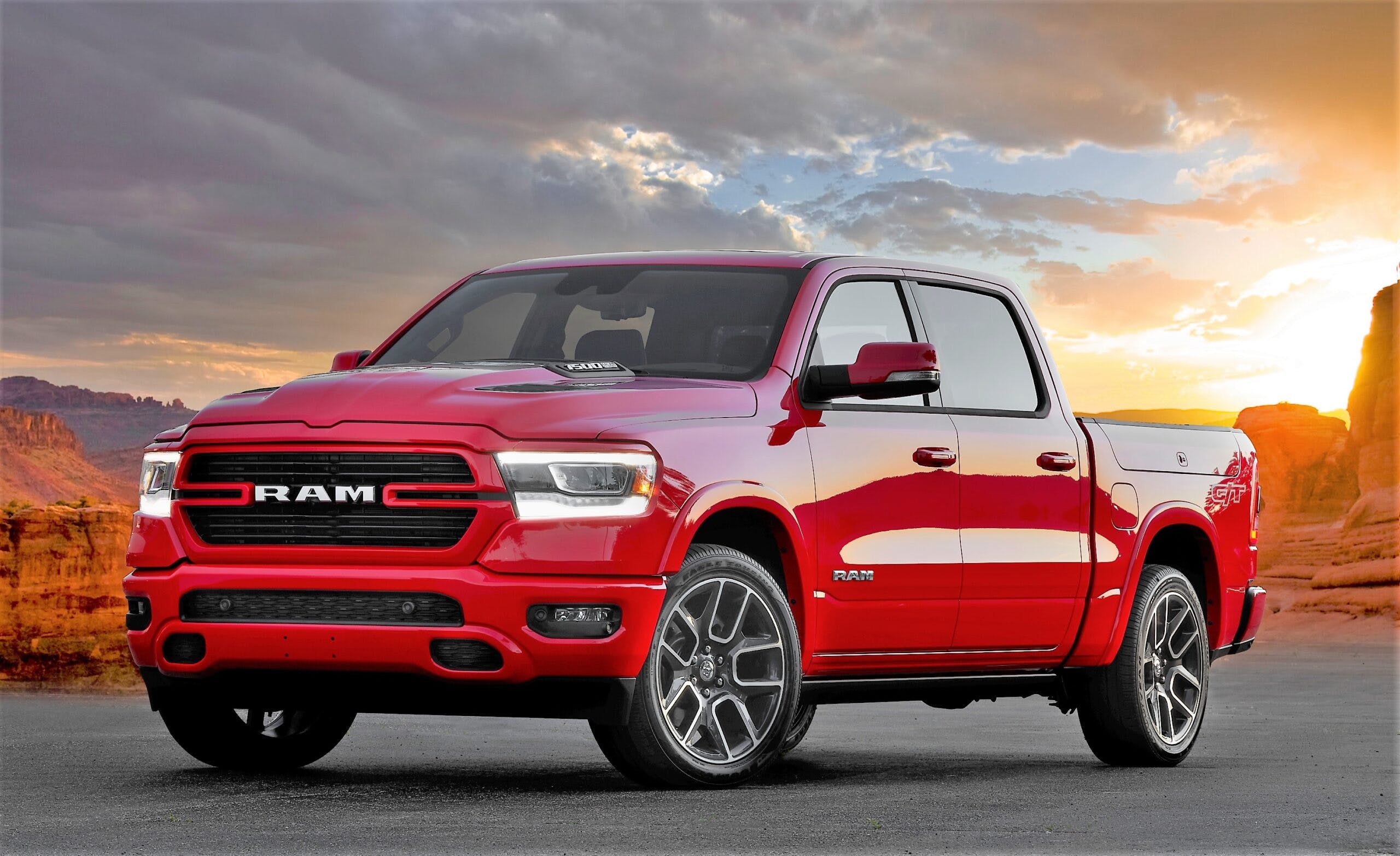 Test Drive: 2022 Ram 1500 G/T Review - CARFAX