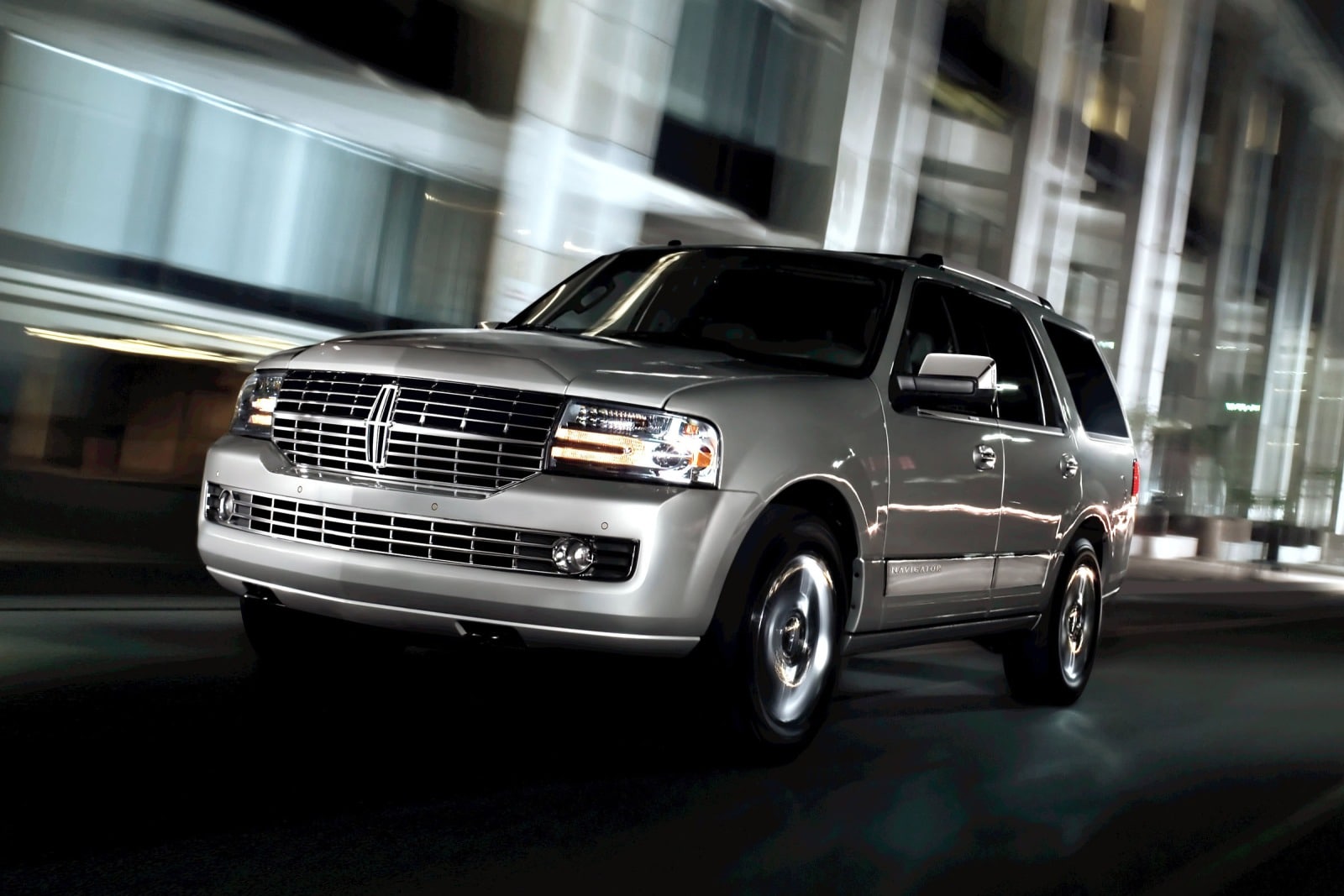 2013 Lincoln Navigator Review & Ratings | Edmunds