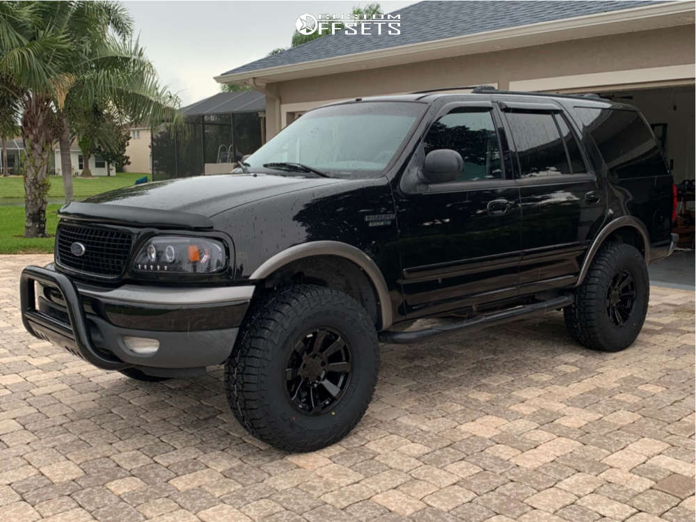 2001 Ford Expedition with 17x8.5 -24 Level 8 Enforcer and 315/70R17 Falken  Wildpeak At3w and Suspension Lift 3" | Custom Offsets