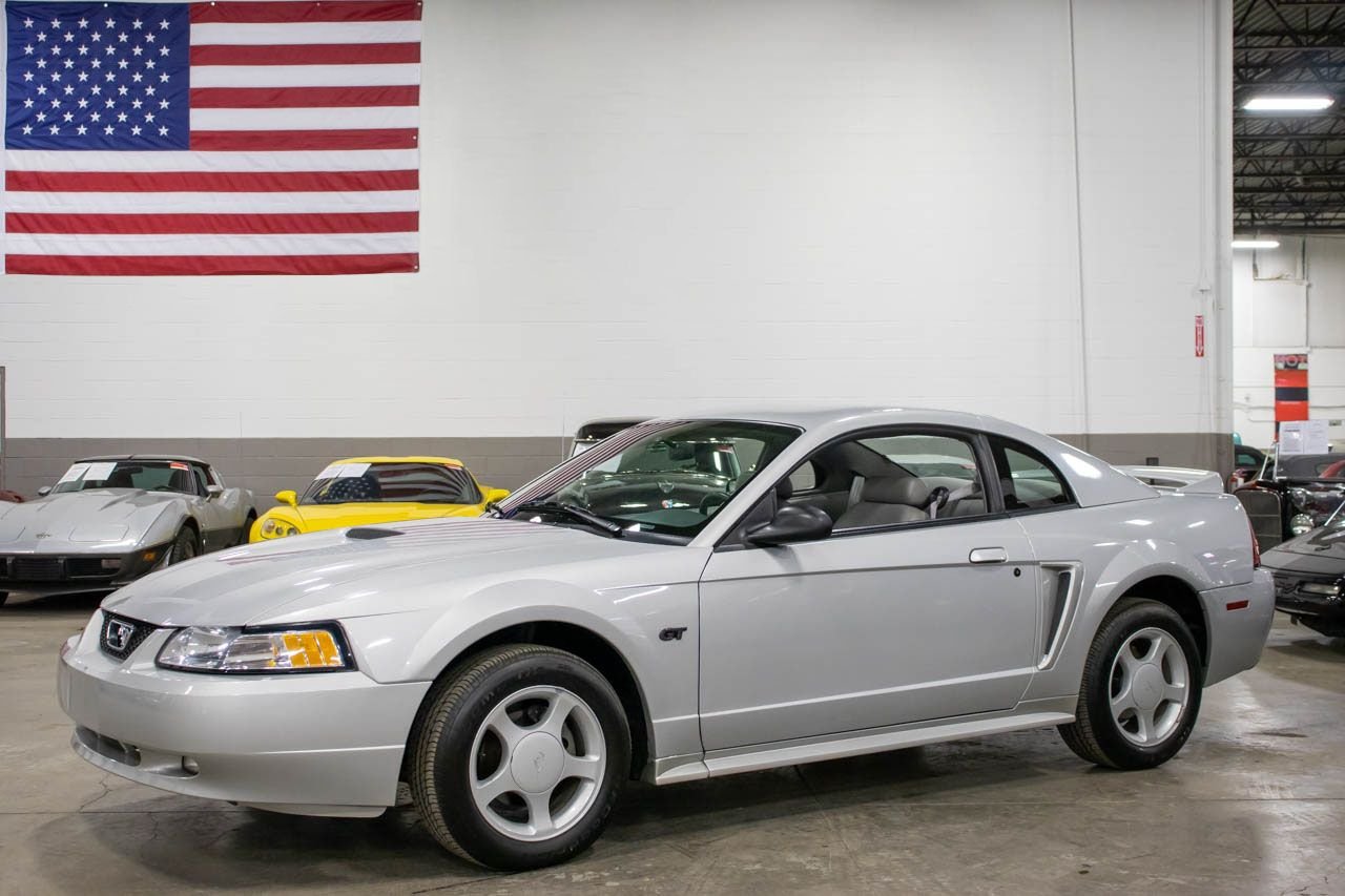 2000 Ford Mustang | American Muscle CarZ