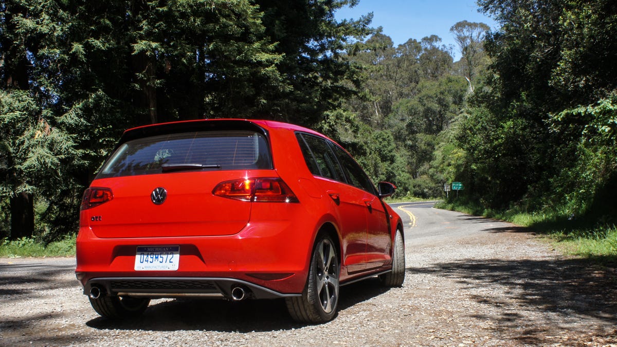 2015 Volkswagen Golf GTI SE review: Yes, the 2015 VW GTI is still one of  the best hot hatches ever - CNET