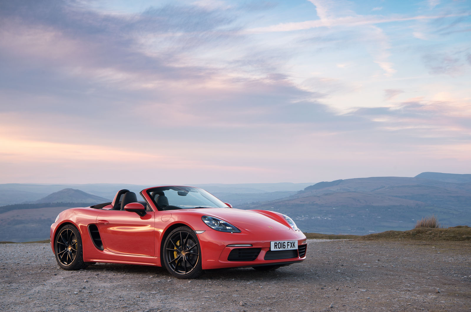 2022 Porsche 718 Boxster – Variants, Reviews, Prices, and Specs