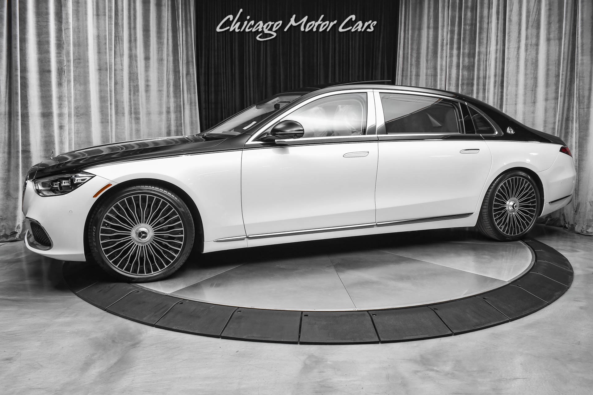 Used 2022 Mercedes-Benz S580 Maybach 4Matic RARE 2 Tone! Special Order  White Interior! Every Option Possible! BEST Spec For Sale (Special Pricing)  | Chicago Motor Cars Stock #19172