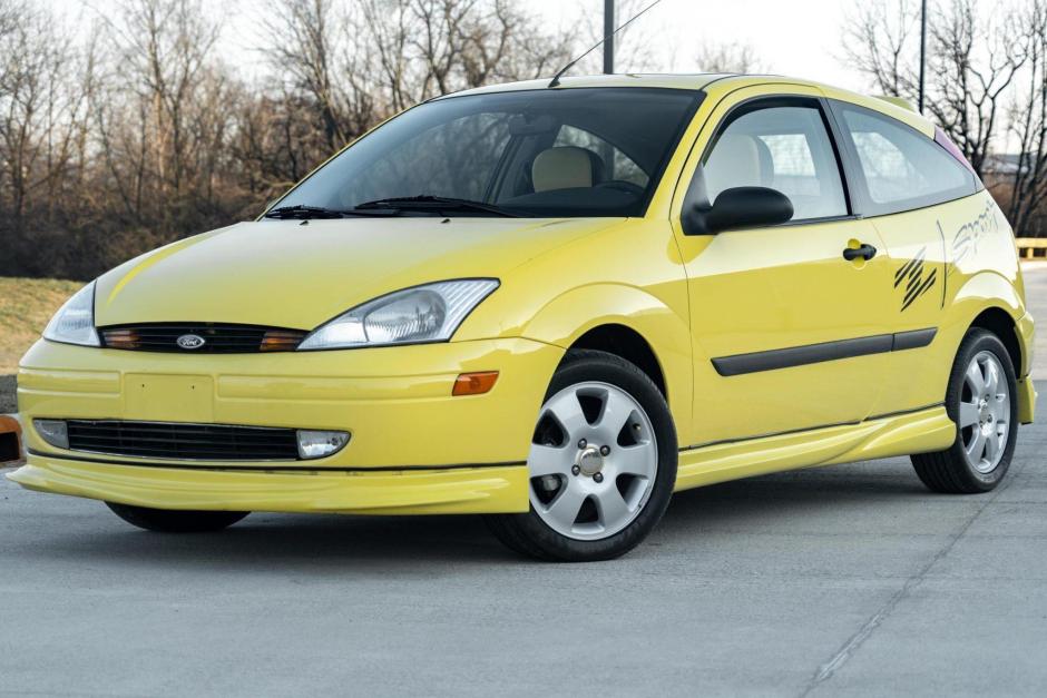 No Reserve: 300-Mile 2001 Ford Focus ZX3 5-Speed for sale on BaT Auctions -  sold for $6,000 on March 24, 2021 (Lot #45,087) | Bring a Trailer