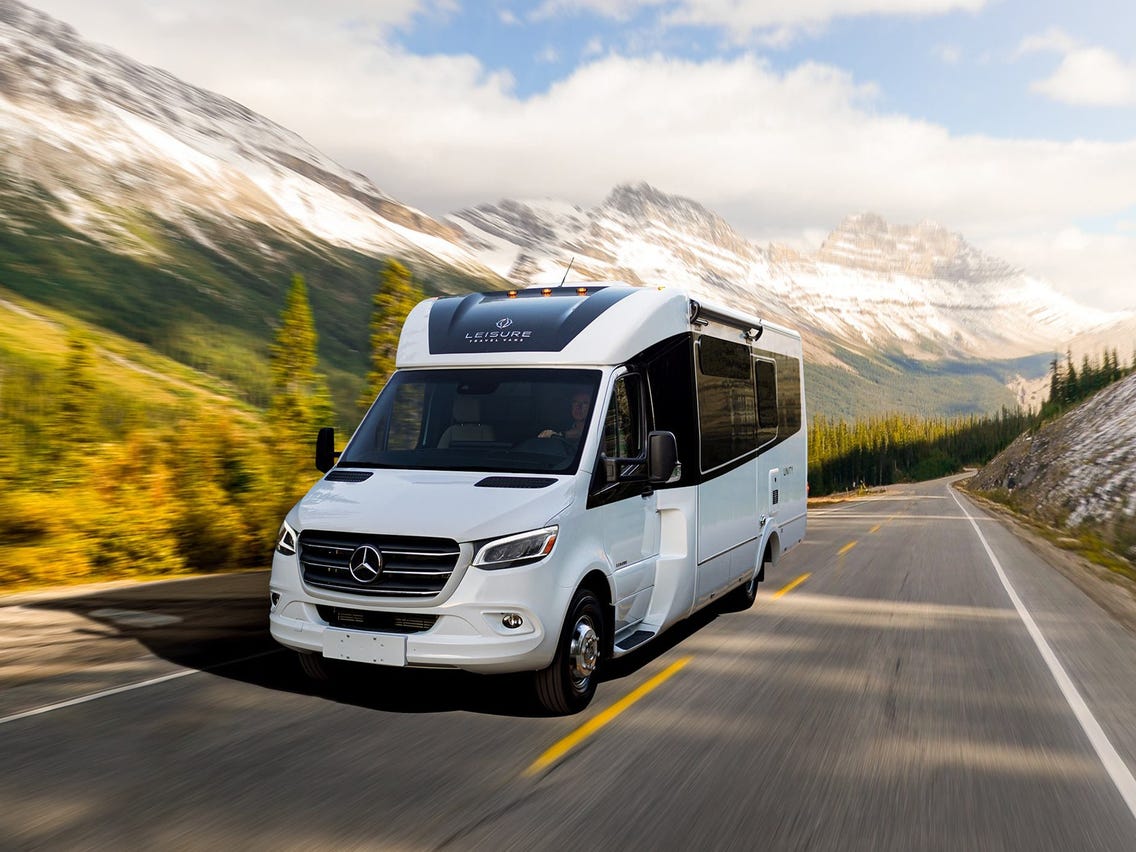 Leisure Travel Vans 2021 Unity RV Built on a Mercedes-Benz Sprinter