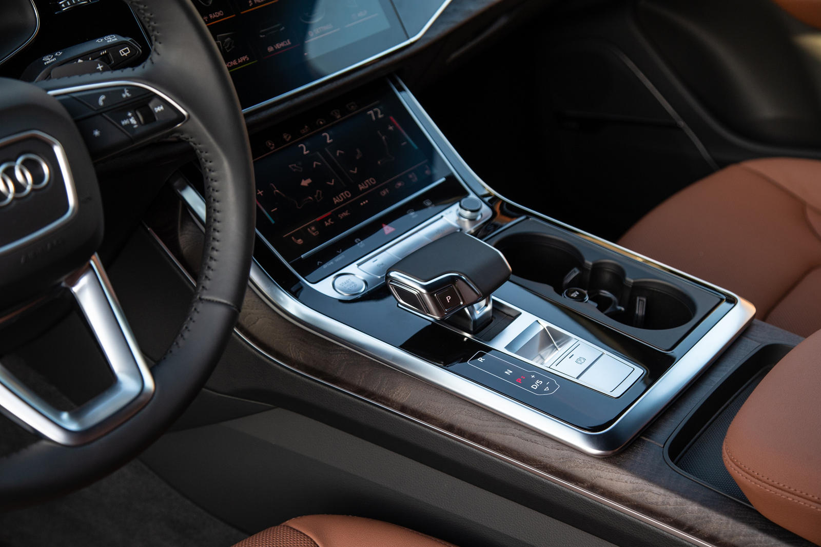 2023 Audi Q7 Interior Dimensions: Seating, Cargo Space & Trunk Size -  Photos | CarBuzz