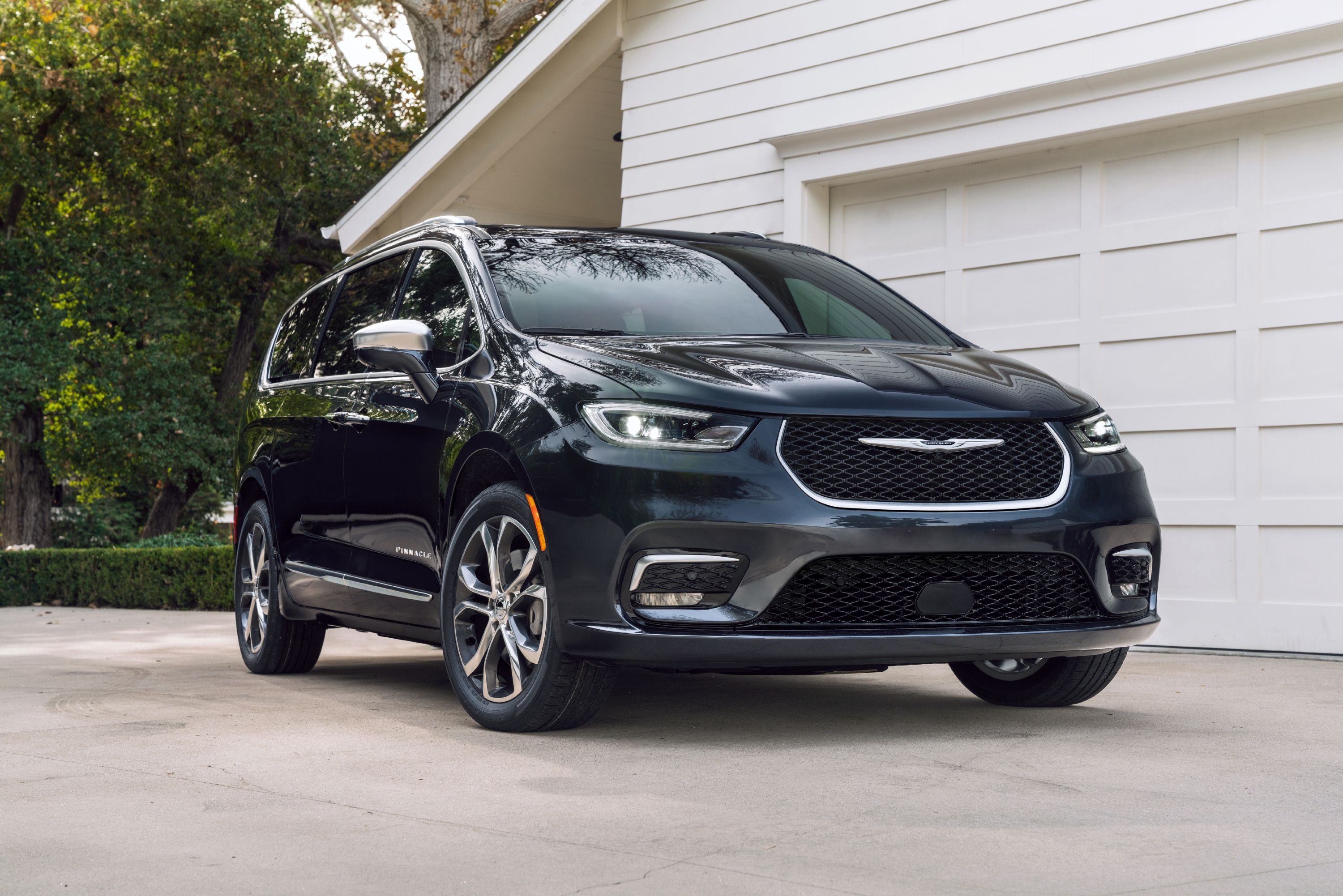 2021 Chrysler Pacifica Priced, Loaded Model Costs Nearly $55K
