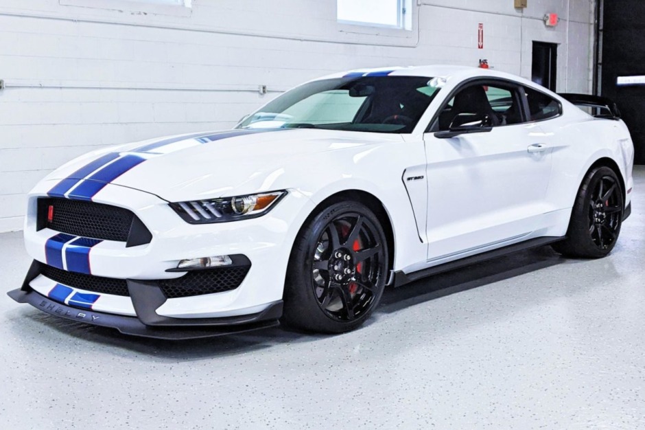 475-Mile 2018 Ford Mustang Shelby GT350R for sale on BaT Auctions - sold  for $70,000 on May 7, 2020 (Lot #31,139) | Bring a Trailer