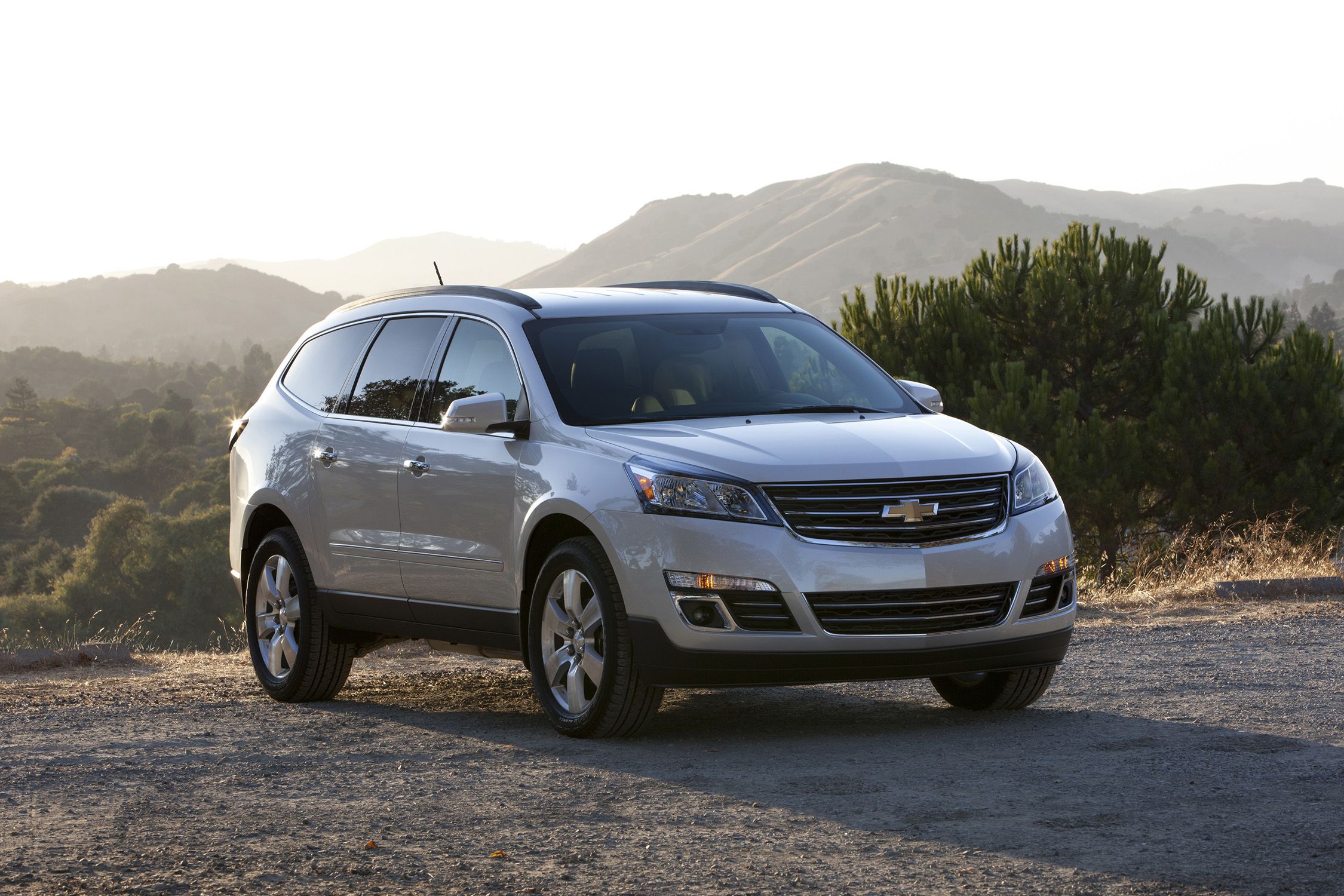 View Photos of the 2017 Chevrolet Traverse
