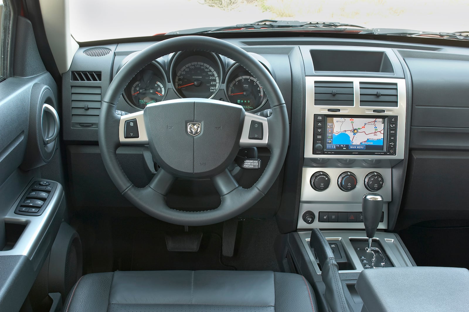 2008 Dodge Nitro Interior Photos | CarBuzz
